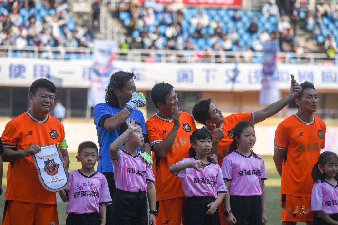 皇家马德里VS拉科鲁尼亚直播_皇家马德里VS拉科鲁尼亚免费高清直播在线观看无插件_皇家马德里VS拉科鲁尼亚直播零延迟传输 皇家马德里VS拉科鲁尼亚直播_皇家马德里VS拉科鲁尼亚免费高清直播在线观看无插件_皇家马德里VS拉科鲁尼亚直播零延迟传输